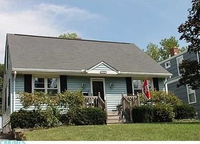 1st image of 5690 Foster Ave