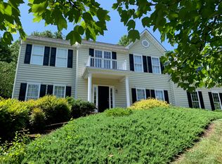 12806 Willow Point Dr, Fredericksburg, VA 22408