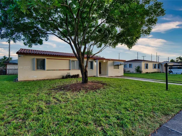 10100 SW 35th Ter, Miami, FL 33165