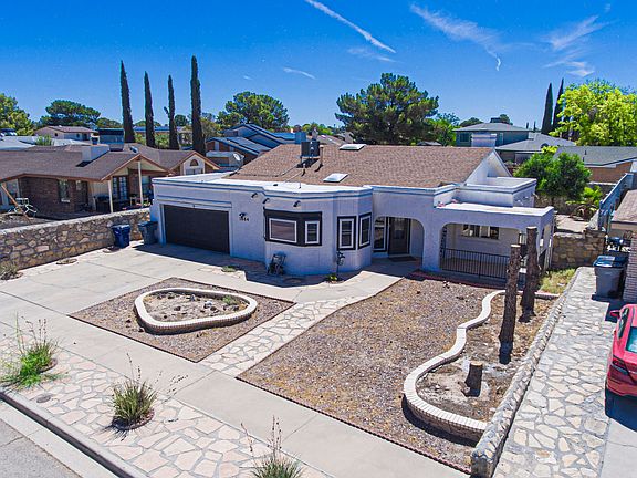 4th image of 1684 Bing Crosby Dr
