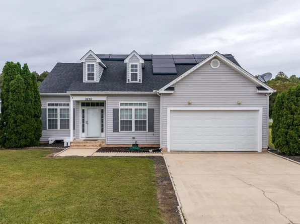 8830 Lynch Dr, Delmar, MD 21875