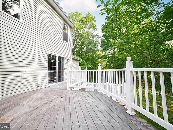 5th image of 47945 Fordwick Way