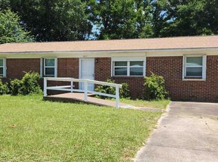 3015 Panama Dr, Pensacola, FL 32526