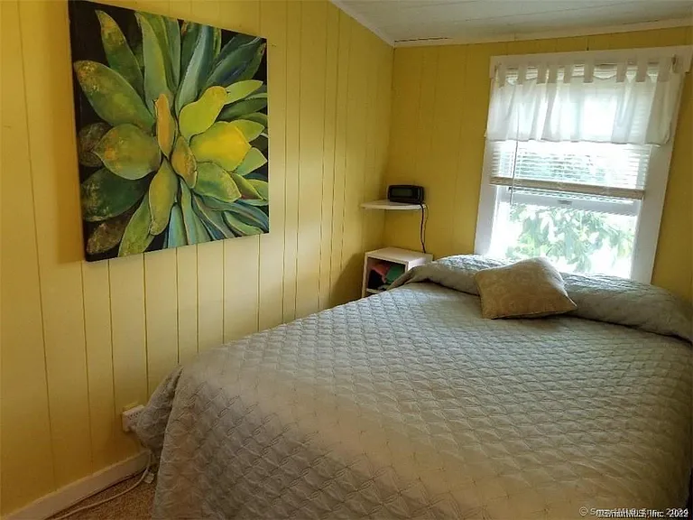 212 Cedar Rd — Photo 5
