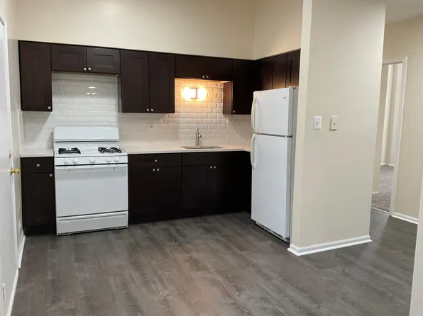 1028 E 62nd St APT 203, Chicago, IL 60637
