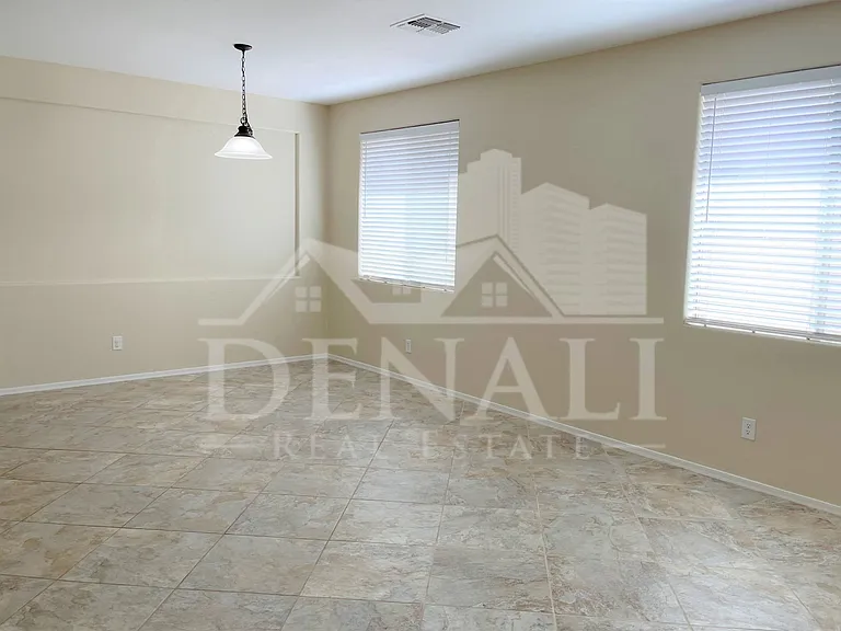 22323 N 103rd Dr — Photo 3