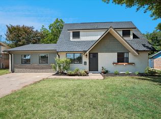 6729 Marilyn Ln, North Richland Hills, TX 76180
