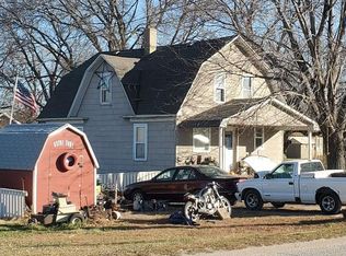 1221 13th St, Central City, NE 68826