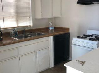 912 30th St, Bakersfield, CA 93301