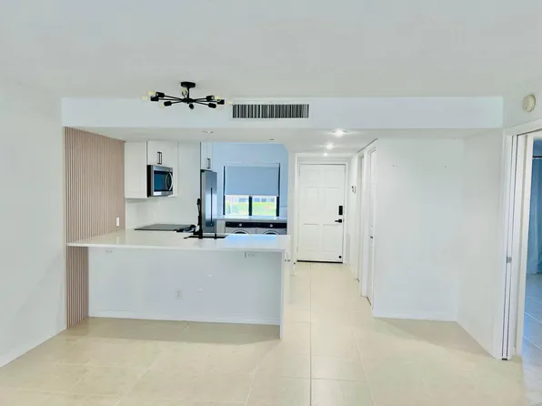 4236 Deste Court #208, Lake Worth, FL 33467