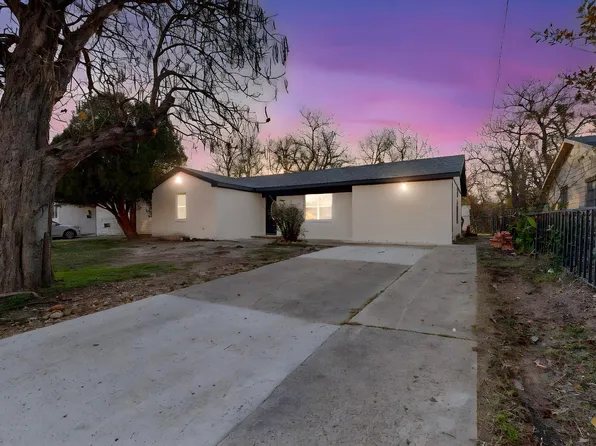 219 Longbranch Ln, Dallas, TX 75217
