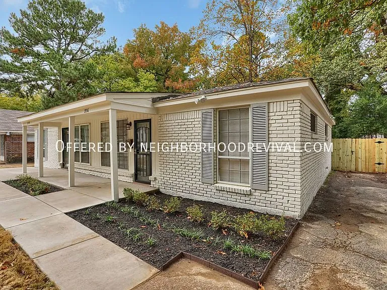 3556 Vanuys Rd — Photo 1