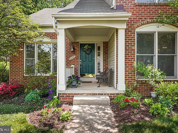 2nd image of 5248 Braywood Dr