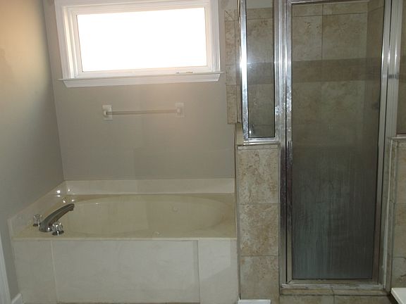 3rd image of 10204 Morning Hill Dr