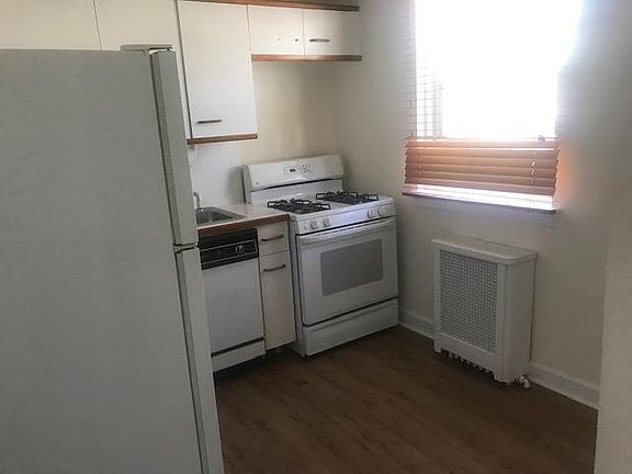 2nd image of 72-19 Little Neck Pkwy Floor 2