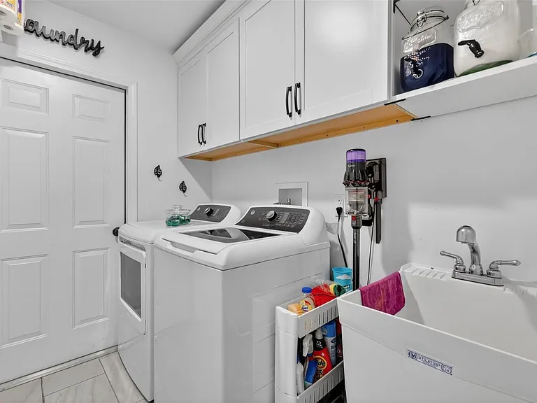 8695 SW 133rd Lane Rd — Photo 14