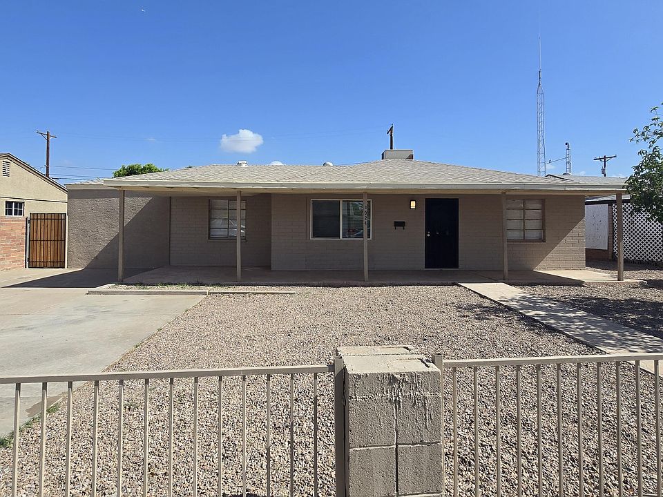 1st image of 3024 N 37TH Drive
