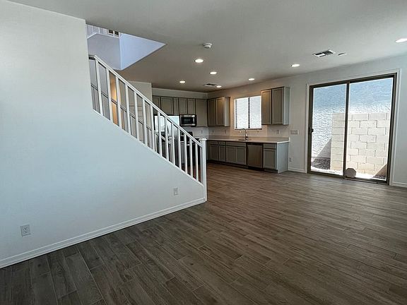 4th image of 4238 S 58th Dr