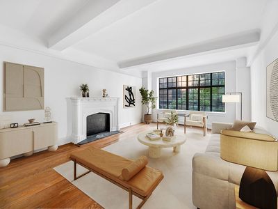 44 Gramercy Park N APT 5F, New York, NY, 10010