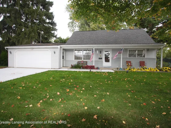 437 Green St, Grand Ledge, MI 48837