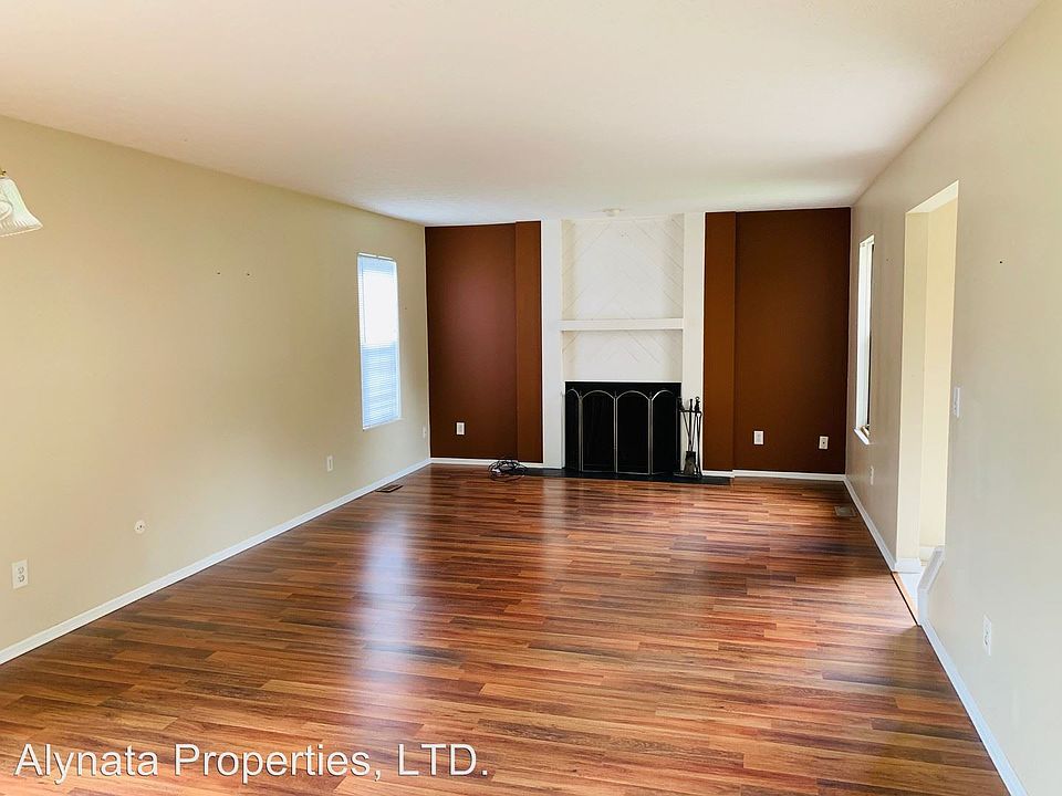 1st image of 1290 Gatwick Ct