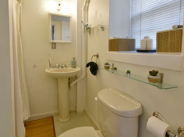 342 Catherine St #5, Ann Arbor, MI 48104