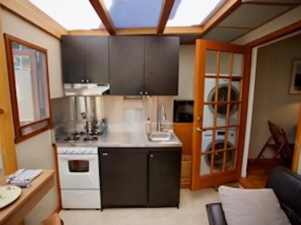 (undisclosed Address), Santa Cruz, CA 95062