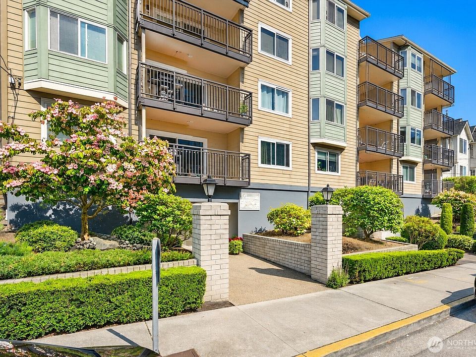 1st image of 8720 Phinney Avenue N #21