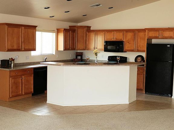 4th image of 2842 N Ramie Pl