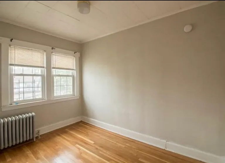 7 Sager Pl #2 — Photo 2