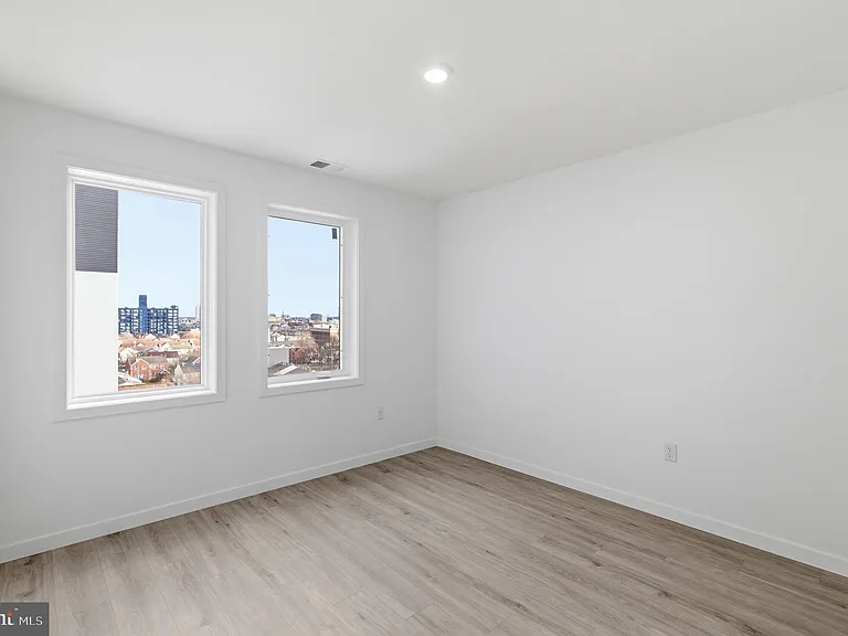 915 N Broad St #604 — Photo 13