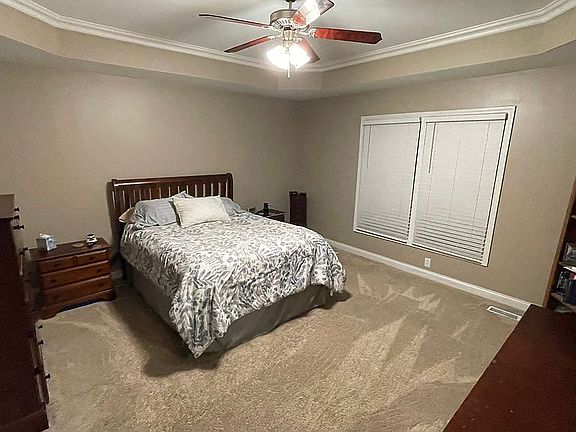 5th image of 2606 Wheaton Dr