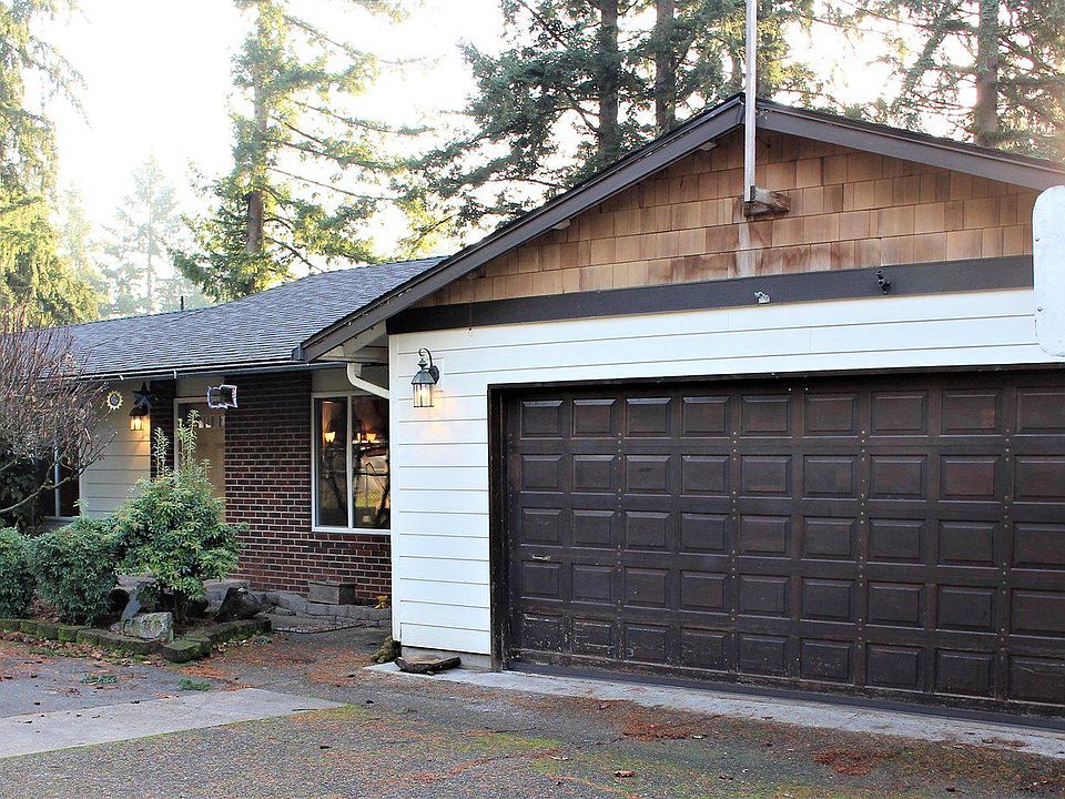 1st image of 10616 NE 207th Ave