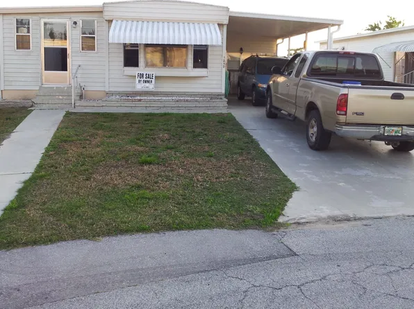 1250 Joy Ct NE, Palm Bay, FL 32907