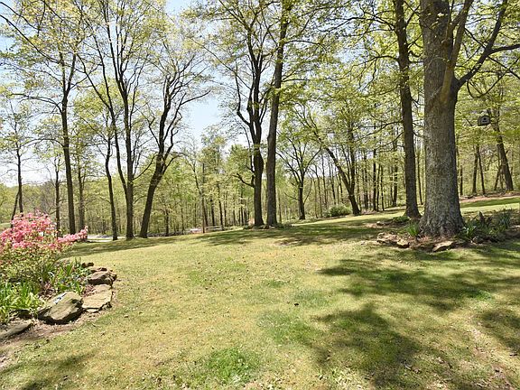 2nd image of 10680 Township Road 402 NE
