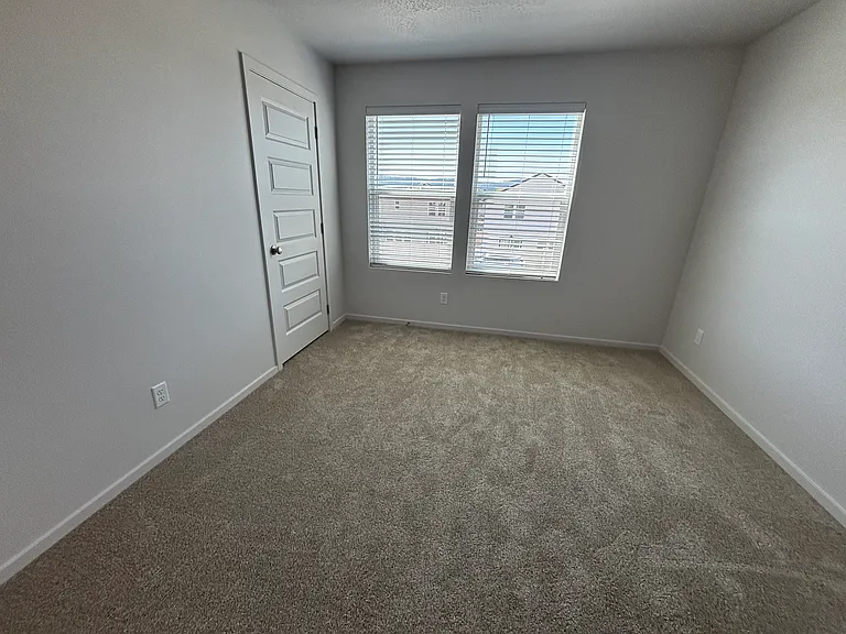 3619 S Blake Ln — Photo 4
