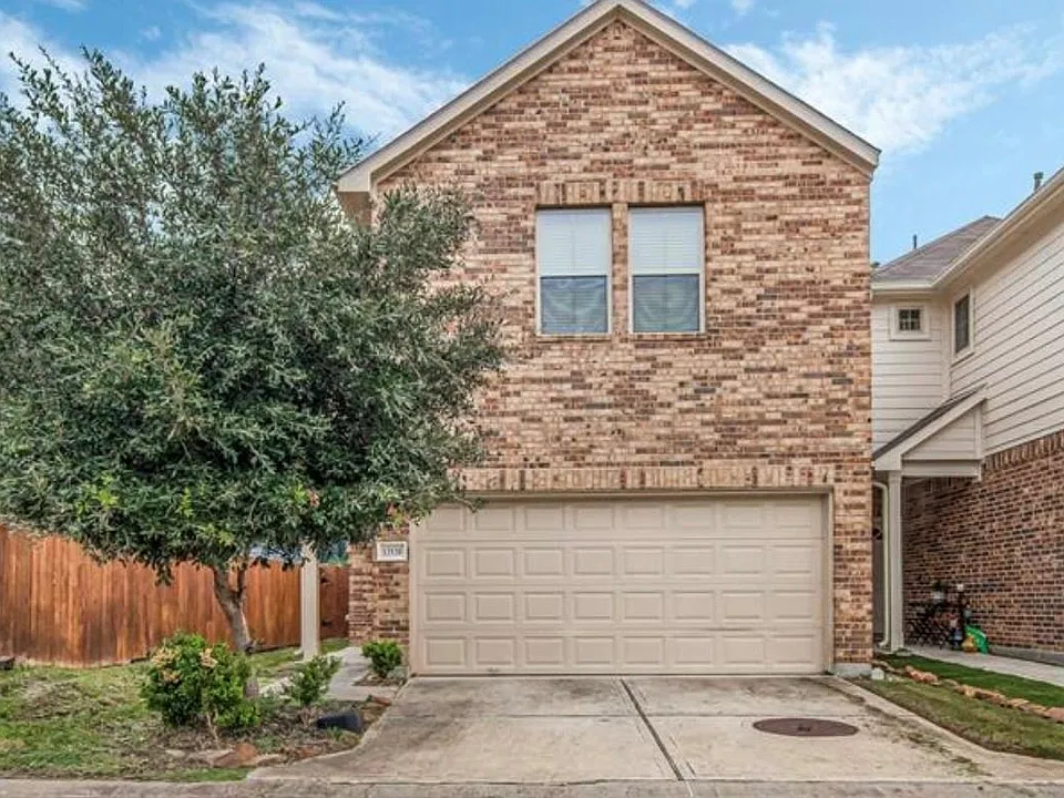 13530 Vista De Oro St
