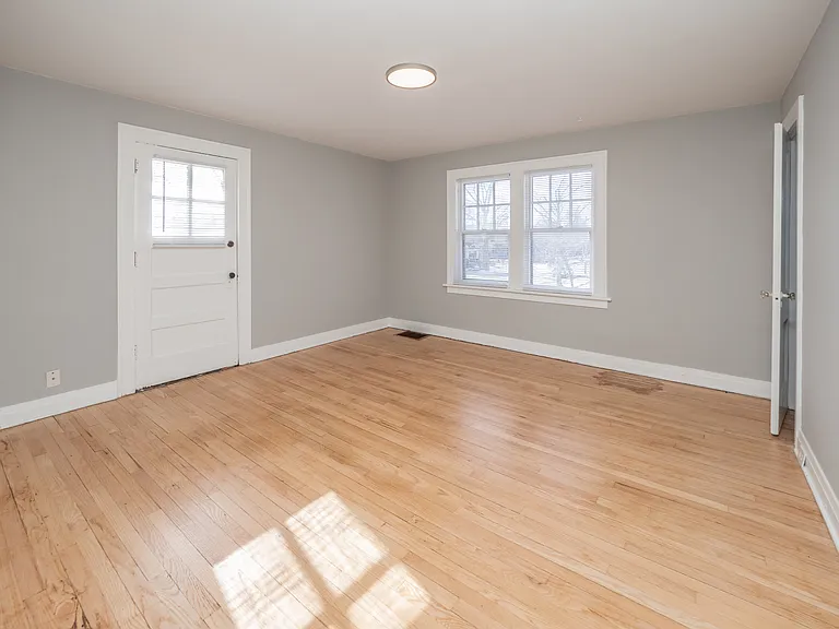 627 S Rose St #2 — Photo 8