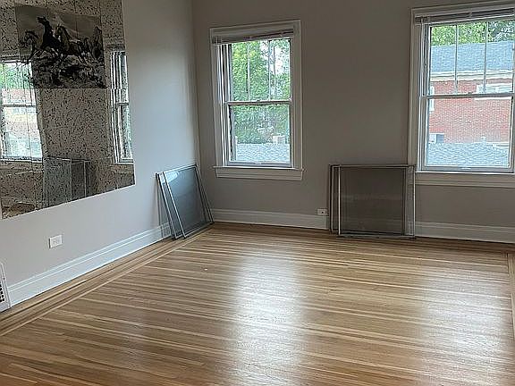 2nd image of 220 Cecil Ave