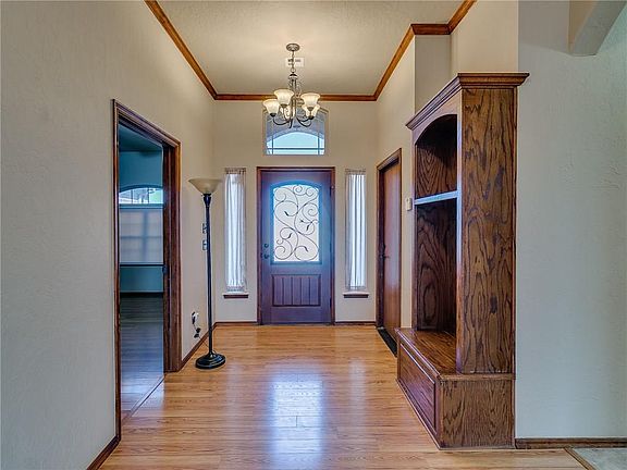 5th image of 9601 Fendrych Dr