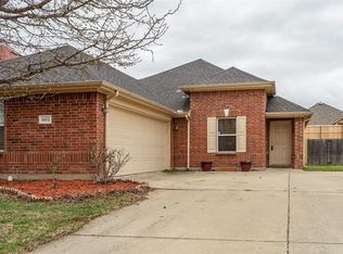 1452 Durango St, Grand Prairie, TX 75051