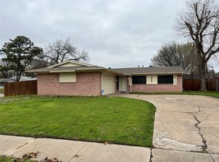 2441 Ridgewood St, Irving, TX 75062