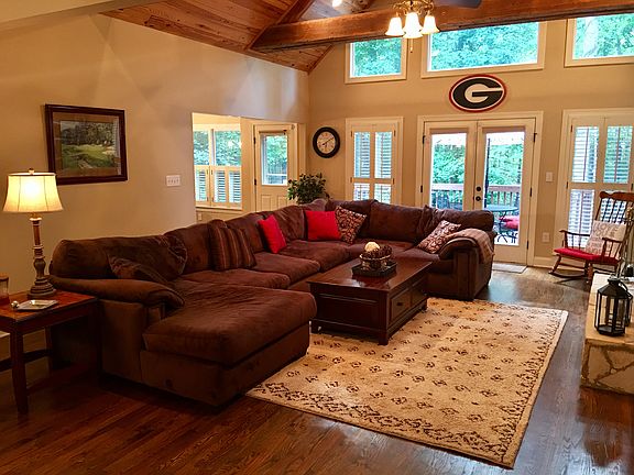 Main Living 1