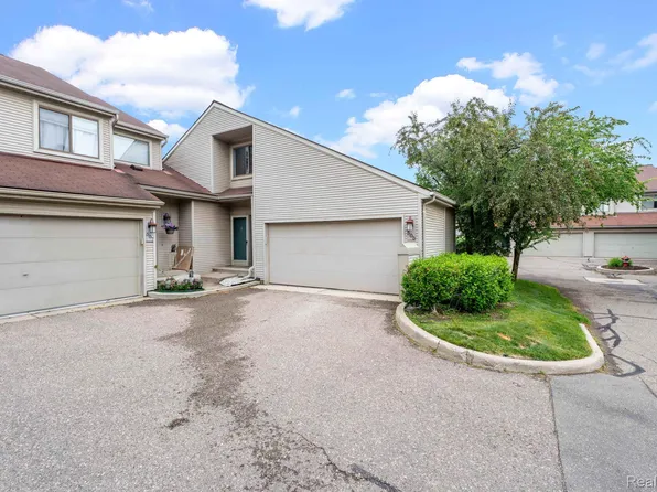 505 Plymouth Ct, Rochester, MI 48307