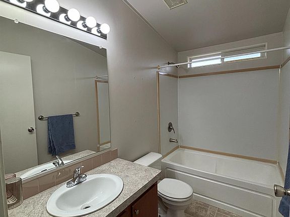 5th image of 17248 Bonita Rd