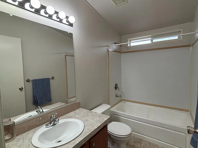 17248 Bonita Rd — Photo 5
