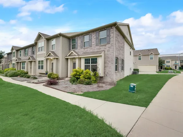 6976 Carrington Ln, Fort Worth, TX 76137