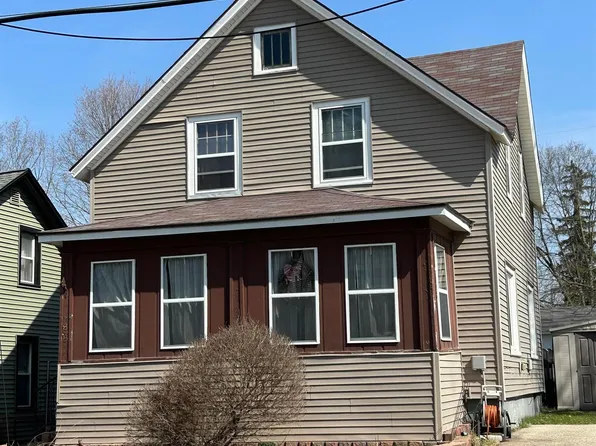 337 Foster St, Fort Atkinson, WI 53538