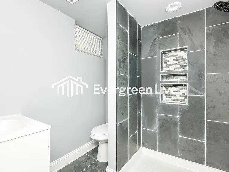3412 Fleetwood Ave — Photo 13