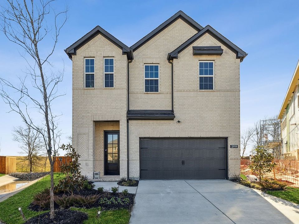 1st image of 2919 Woodland Ct